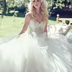 Maggie Sottero Aracella Wedding Gown Bridal Dress 8 Ivory Lace Tulle Bling